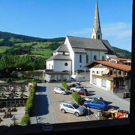 Hotel Kirchenwirt Kirchberg in Tirol Luaran gambar