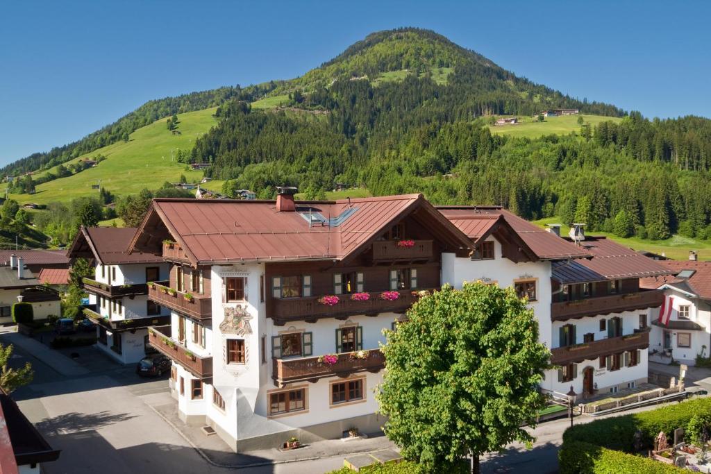 Hotel Kirchenwirt Kirchberg in Tirol Luaran gambar